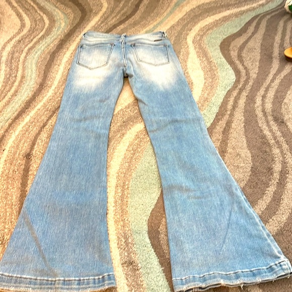 Cute flared jeans - Picture 4 of 5